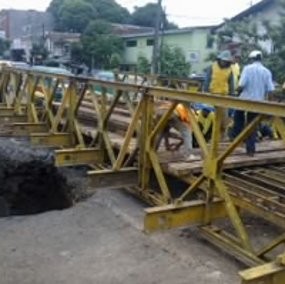 Pemasangan Jembatan Baja di Pajajaran Timbulkan Macet
