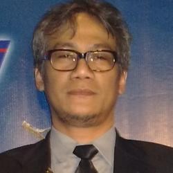 Tio Pakusadewo Berharap Piala FFI Terbuat dari Emas