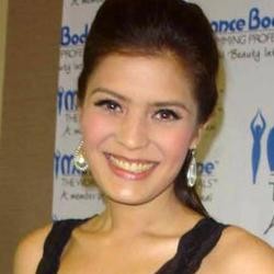 Carissa Puteri Diet Ketat Demi Peran