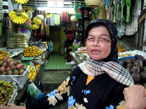 Ibu Dedek, Orang Indonesia Sesungguhnya 