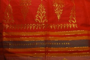 Warna-Warni Songket Riau