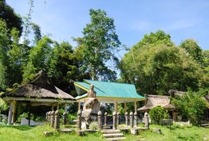 Rumah Adat Bolon