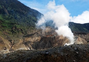 Pengancam yang Cantik di Papandayan
