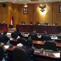 Duo Wisnu Rebutan Palu, Hasil Sidang Interpelasi Walikota Membingungkan