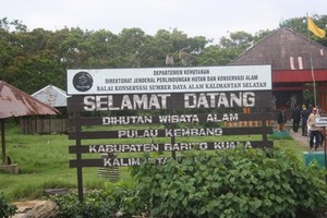 Kemesraan Di Pulau Kembang
