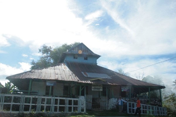 Masjid Bente di Kaledupa, Wakatobi Masjid Bente di Kaledupa, Wakatobi