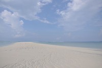 Pantai Ngurtafur Pulau warbal Pantai Ngurtafur Pulau warbal
