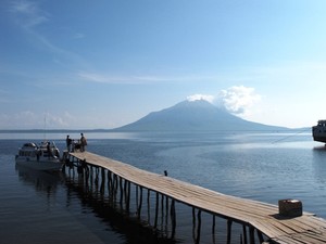 Kapal Cepat Larantuka - Lewoleba