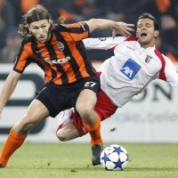 Shakhtar Lolos Sebagai Juara Grup