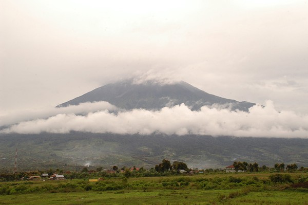 Gunung kerinci, Taman Nasional Kerinci Seblat (TNKS)