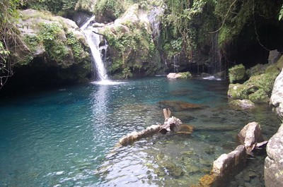 Rileksasi Pikiran di Telaga Sunyi 