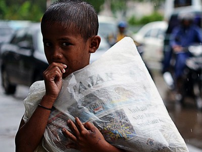 Balada Penjual Koran Cilik
