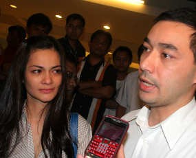 Suami Cut Tari Anggap Pemutaran Video Porno di Sidang Berlebihan