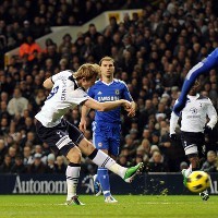 Chelsea Imbang Lagi