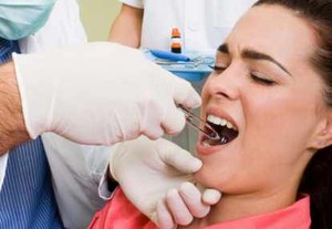 Penyebab Orang Takut ke Dokter Gigi