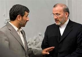 Ahmadinejad Pecat Menteri Luar Negeri Iran