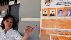 Pemilihan Kepala Daerah Kembali ke Tangan DPRD Bukan Solusi