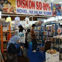 Belajar Jadi Penulis Hingga Terbitkan Buku