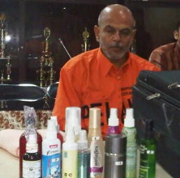 Bea Cukai Cengkareng Ungkap Penyelundupan Sabu Cair dalam Botol Parfum