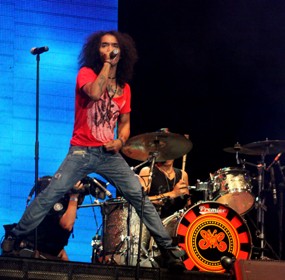 Siapkan Materi Album Ke-19, Slank Siap Diasingkan