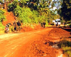 Diguyur Hujan, Tebing di Jalur Selatan Lumajang Longsor