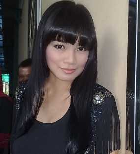 Titi Kamal Sering Teriak-teriak untuk Melatih Vokal