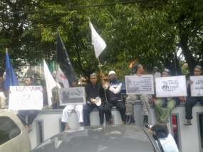 Ampibi dan Gergaji Minta Ariel Mengakui Perbuatannya