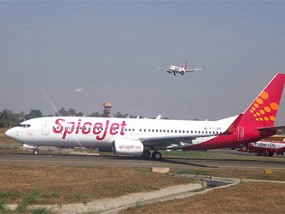 Cium Pramugari di Pesawat, Izin Terbang Pilot Dicabut