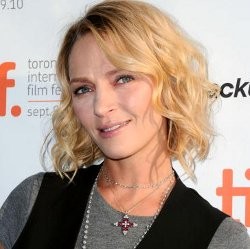Uma Thurman Benci Beradegan Seks Bareng Robert Pattinson