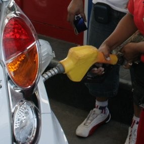 Lebih Baik Keluar Duit Banyak, Daripada Naik Motor