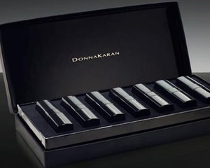 25 Tahun Berkarya, Donna Karan Rilis Lipstik Ekslusif