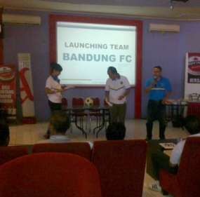 Si Jabrik Dipercaya Jadi Kapten Bandung FC