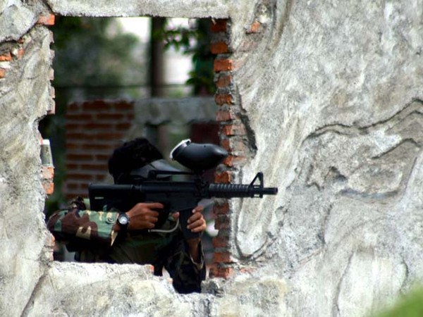 Serunya Bermain Paintball