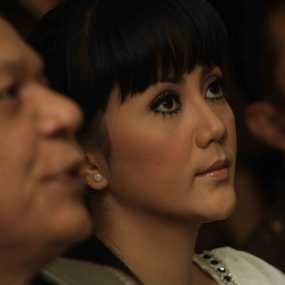 Zainuddin MZ Tak Kuat Mental Islah dengan Aida di Depan Media