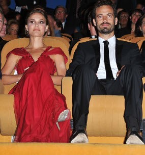 Hamil, Natalie Portman Tunangan dengan Penari Asal Prancis