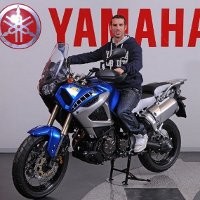 Melandri Ingin Boncengin Pacar di Super Tenere