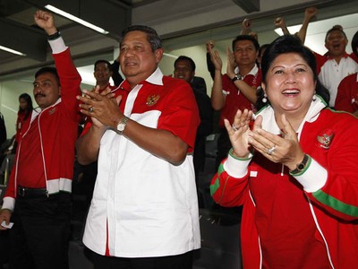 SBY Nonton Laga Timnas
