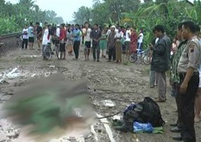 Jatuh dari Atap Gerbong KA Tujuan Semarang, 2 Suporter Timnas Tewas