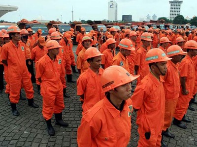 Ribuan Petugas Kebersihan untuk Malam Tahun Baru