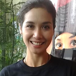 Marsha Timothy Kerja Keras Berakting Pakai Cadar