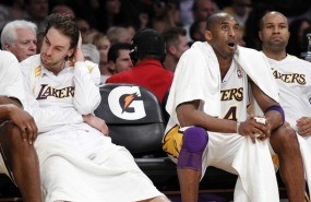 Kekalahan Pertama Lakers di 2011