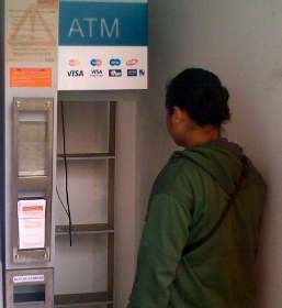 Pelaku Kejahatan Incar ATM yang Sepi Pengamanan
