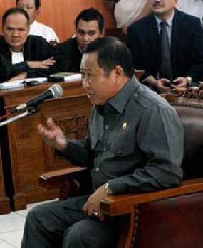 Tekanan Darah Tinggi, Susno Absen Sidang