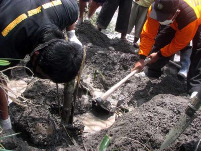 Mayat dari Kuburan Terseret Lahar Dingin
