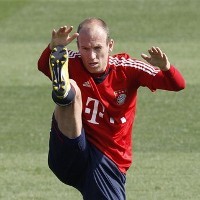 Robben Siap Merumput Lagi