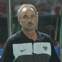 Riedl Coba Pakai Pelatih Mental