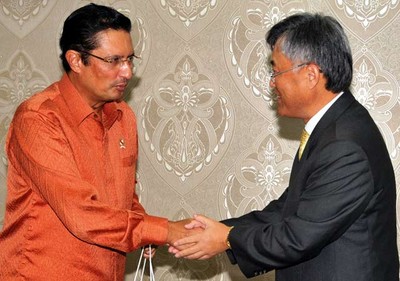 Fadel Muhammad Terima Dubes Korsel