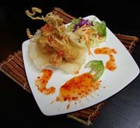 Sensasi Udang Gulung dengan Salad Mangga Muda