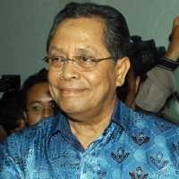 Periksa Flu di RS MMC, Menteri BUMN Mampir Jenguk TK