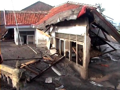 Desa Sirahan Magelang Luluh Lantak